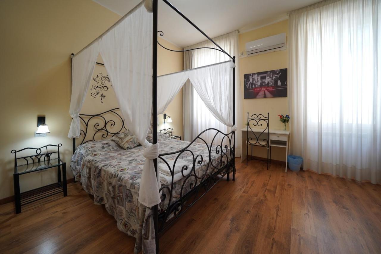נאפולי Florinda B&B מראה חיצוני תמונה